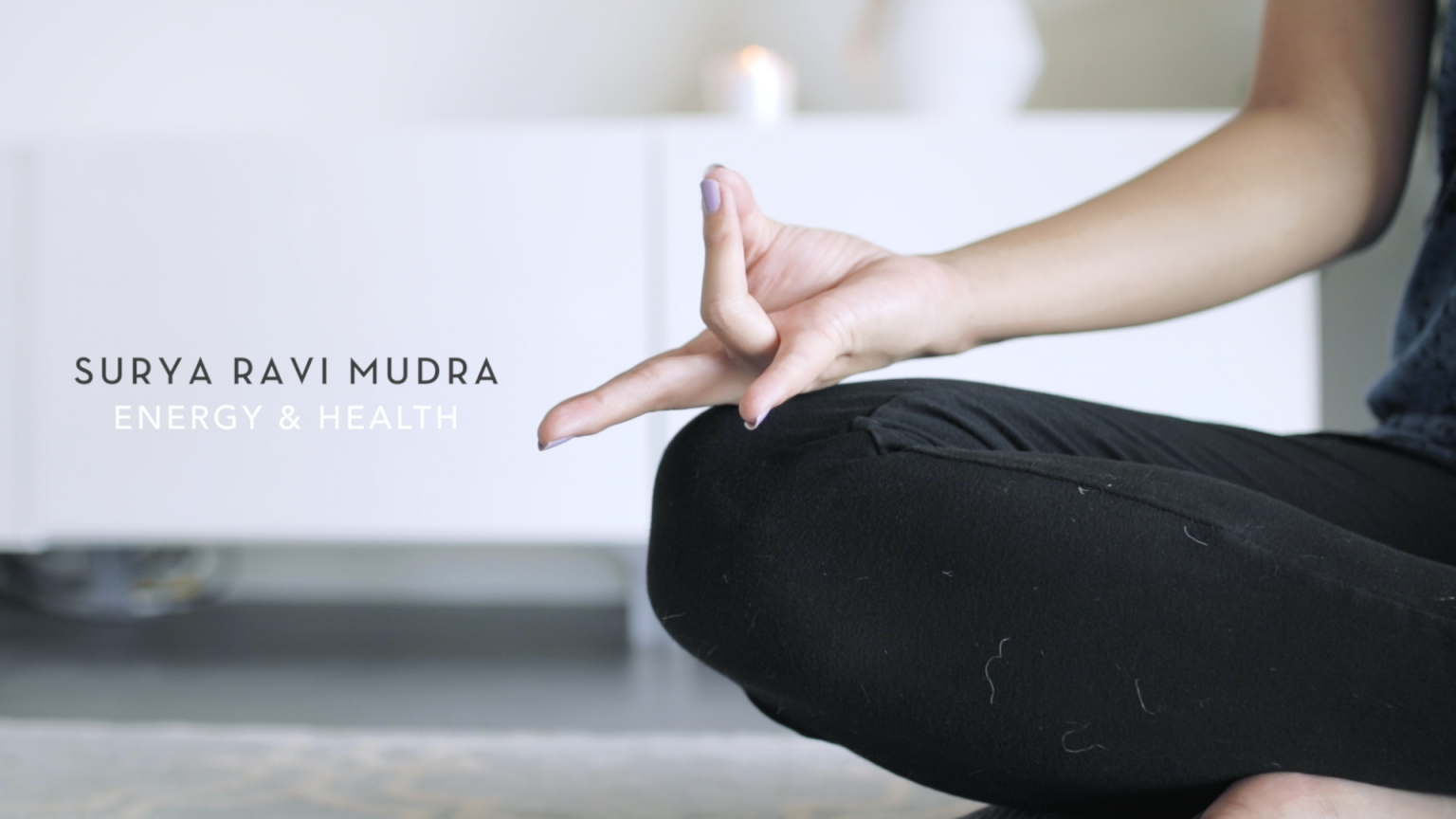 How To Meditate (w/ Mudras) - Lavendaire